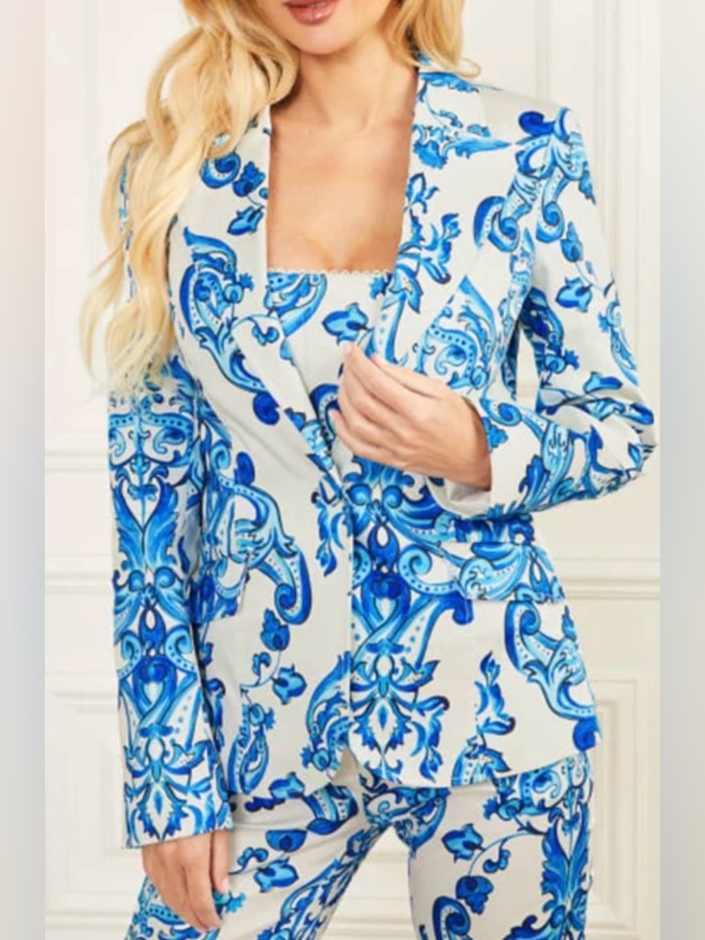 Guess by Marciano White Blazer with Blue Paisley Print
